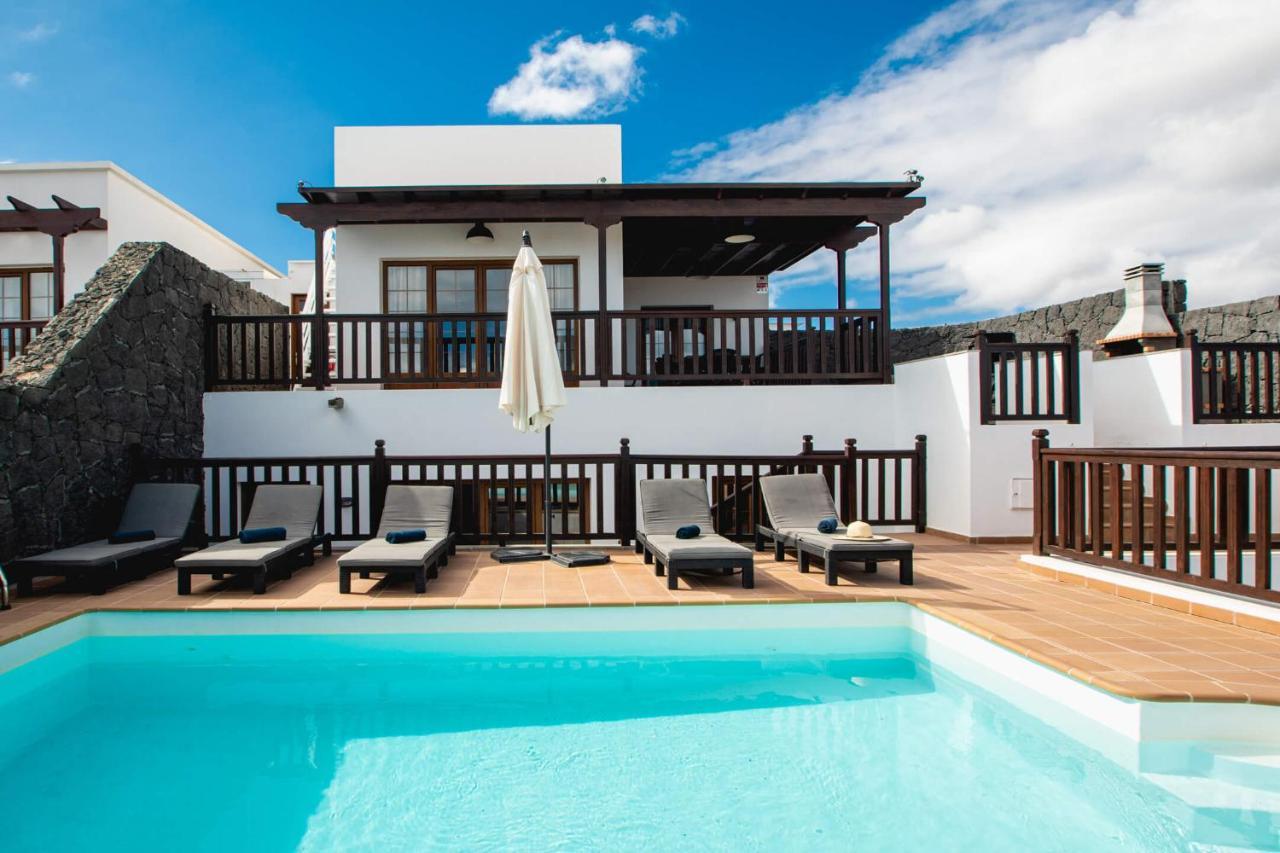 Villa Vista Reina - Luxury 6 Bedroom - Heated Pool- Views - Pool Table - Vista Lobos - Playa Blanca Esterno foto